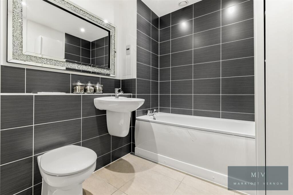 Flat 5, 1, Nihill Place MV-4.jpg