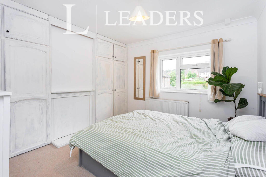 Master bedroom 1