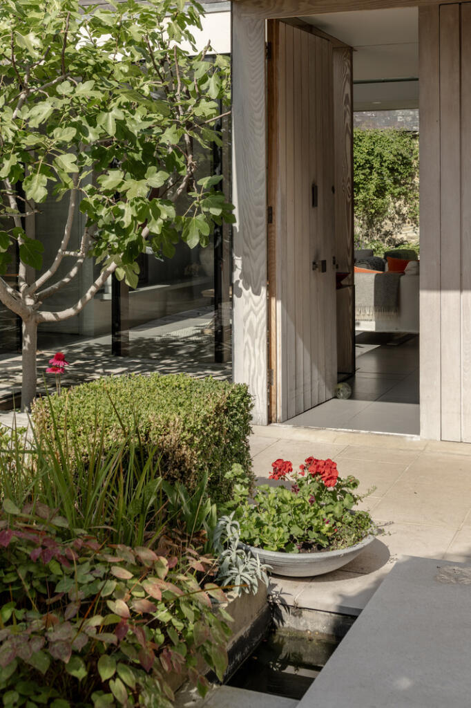 310169 - TMH_ORCHARD HOUSE-13.jpg