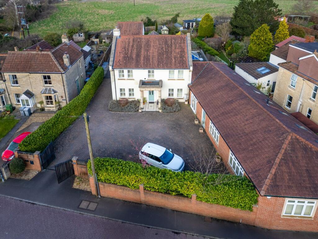 Space for 12 vehicles