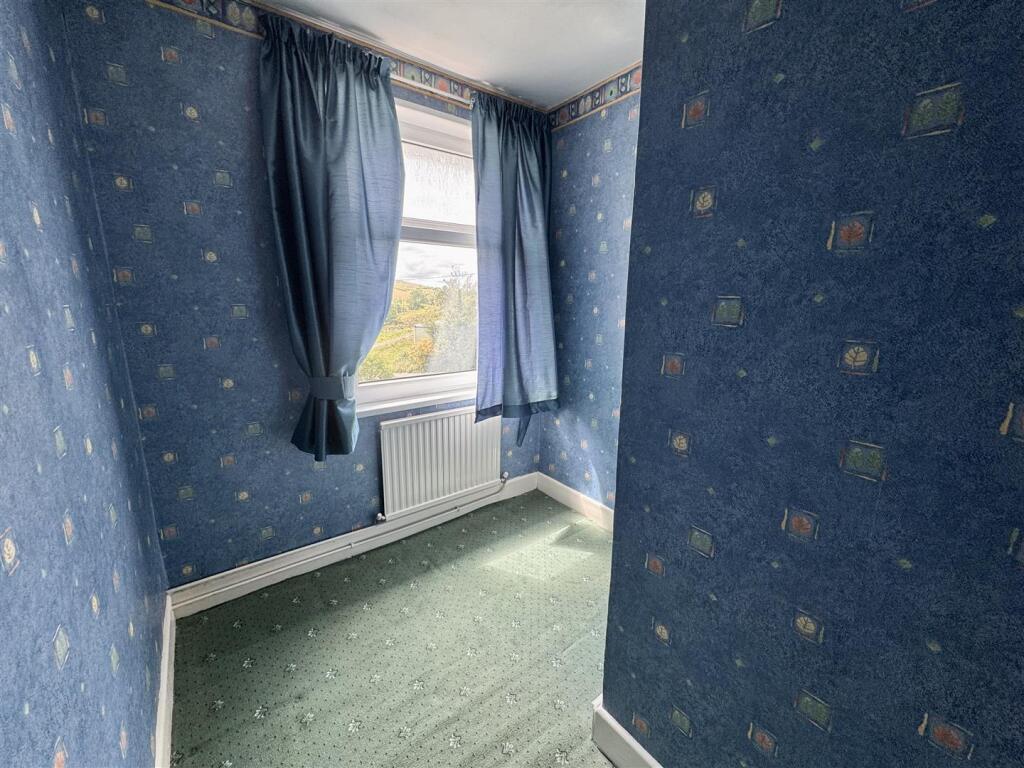 L Shape Bedroom 3