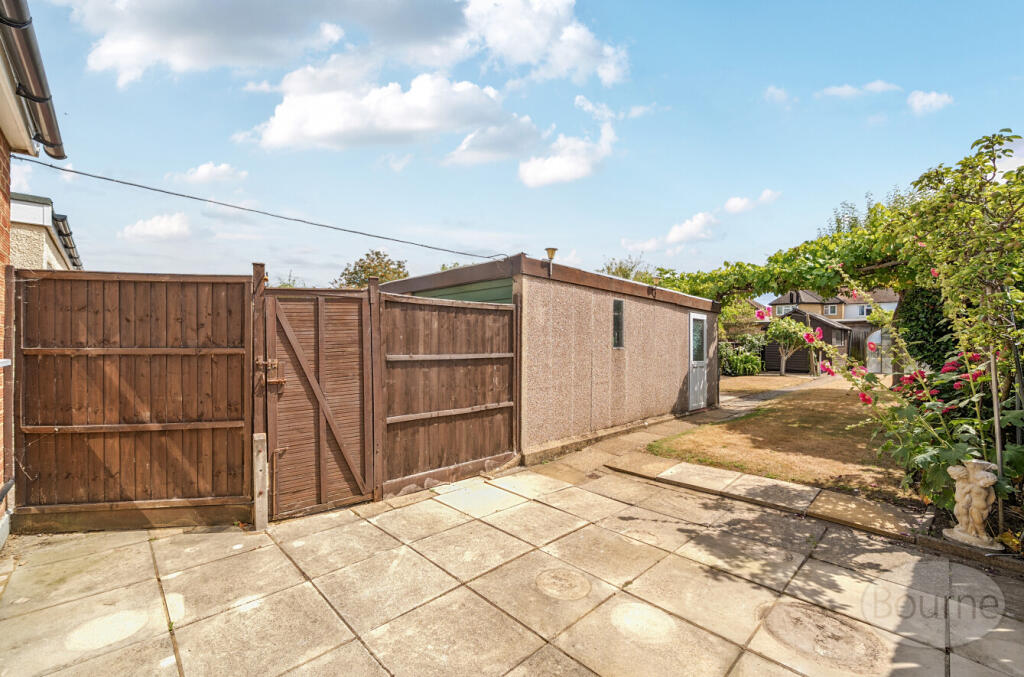 813db809-c77b-482...