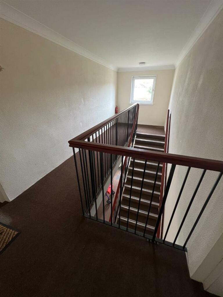 Hall (L-Shaped)