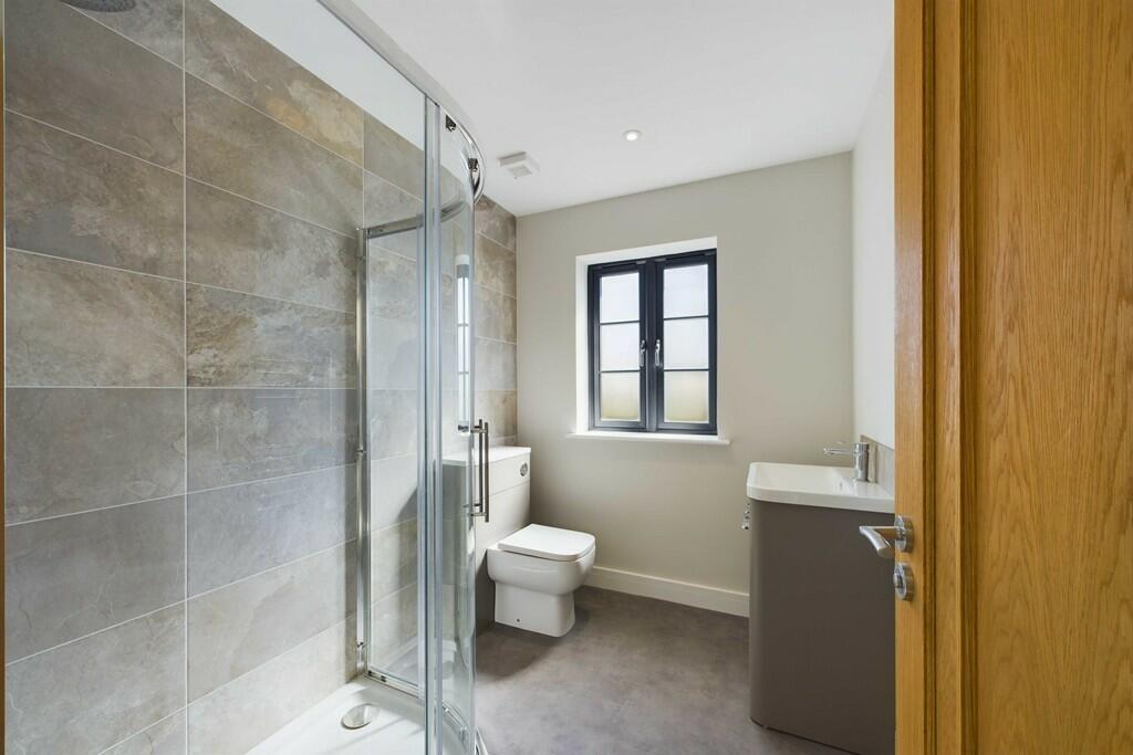 CAM01211G0-PR0081...