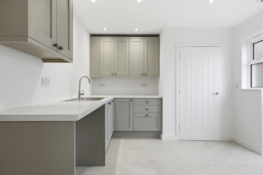 2 Blackheath Road...