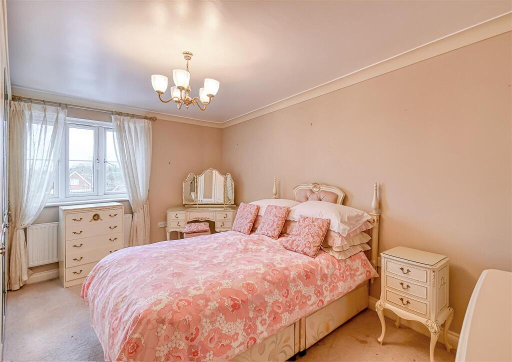 5 Westgate Lawns-11.jpg