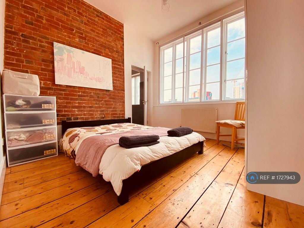 Two Large Double Bedrooms