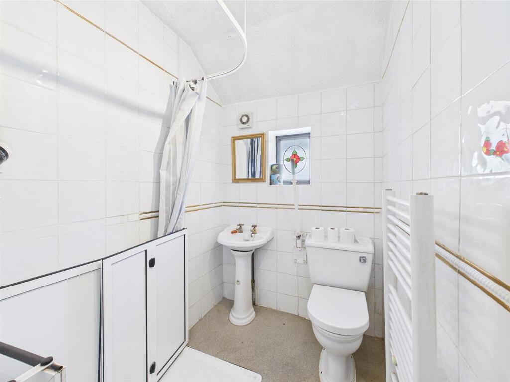 15 - Semi-detached house for Auction, Bishopsworth