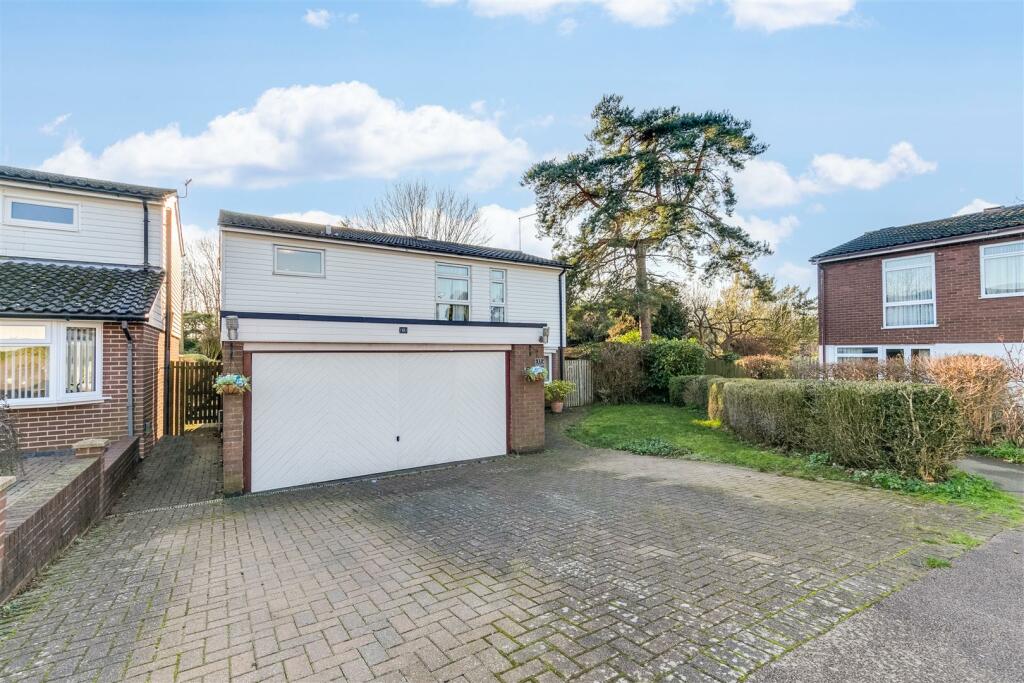 Pear Tree Dell 11-33.jpg