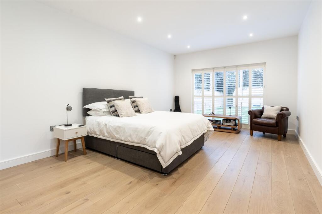 Ground Floor Double Bedroom