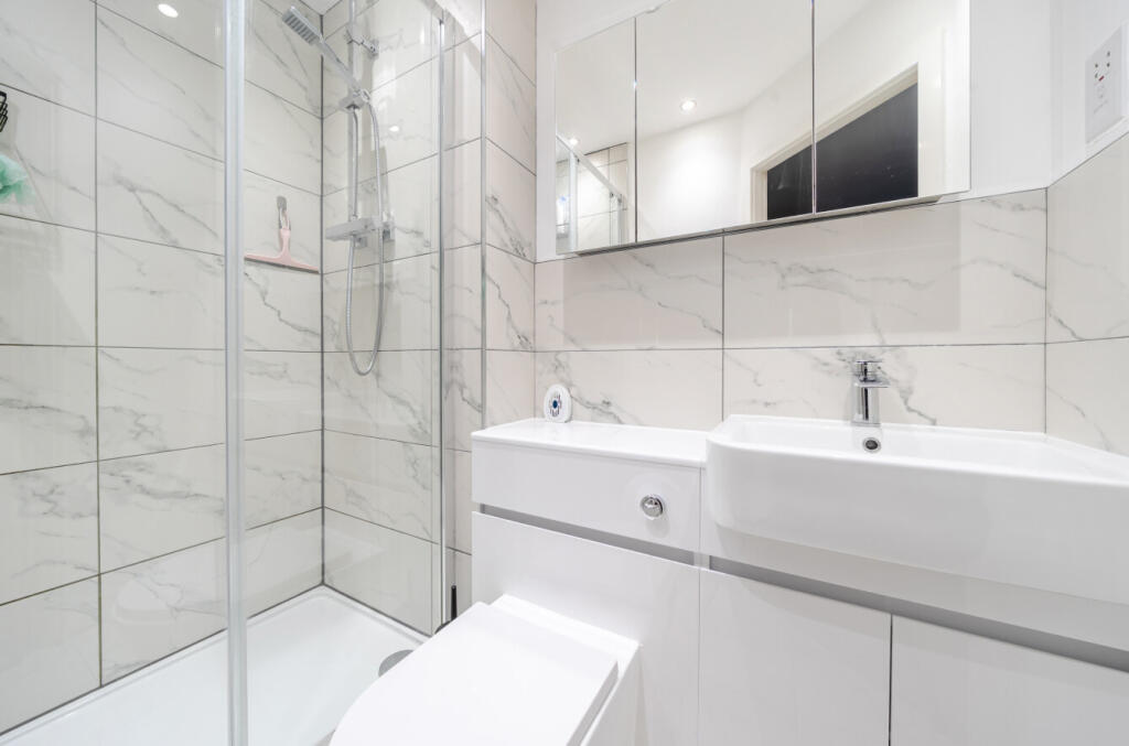 Ensuite