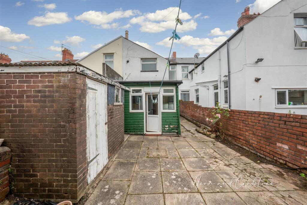 Summerfield Avenue, Cardiff, HernCrabtree (23).jpg