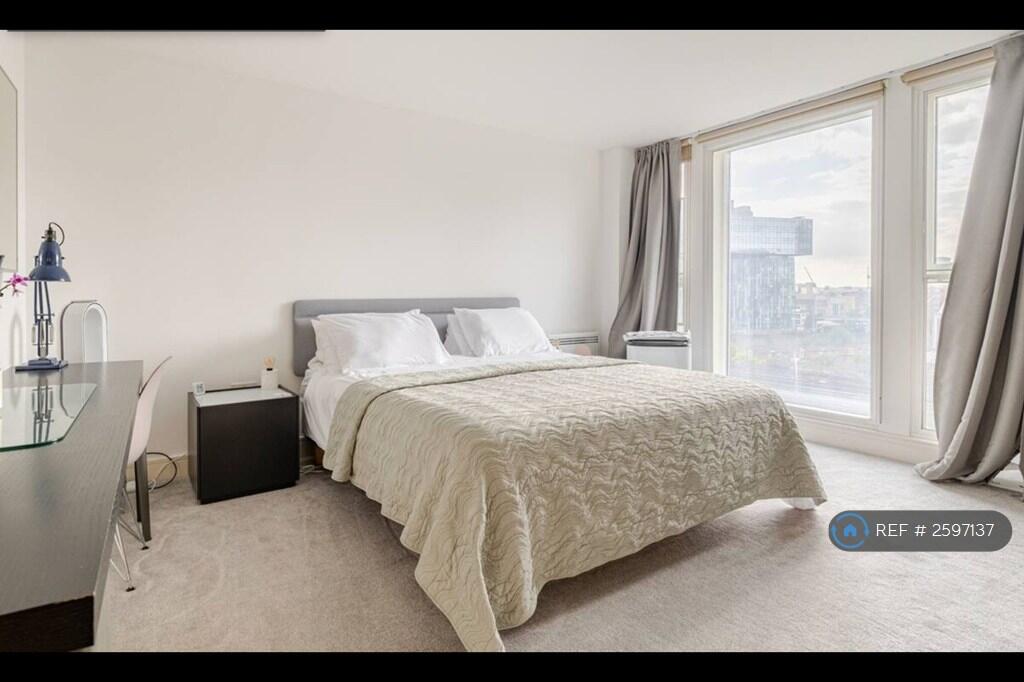 Master Bedroom (Super King Size)