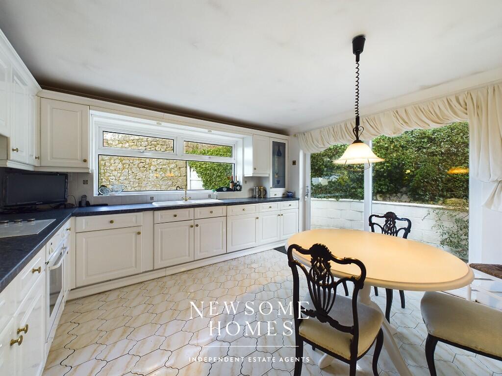 Kitchen/ Diner