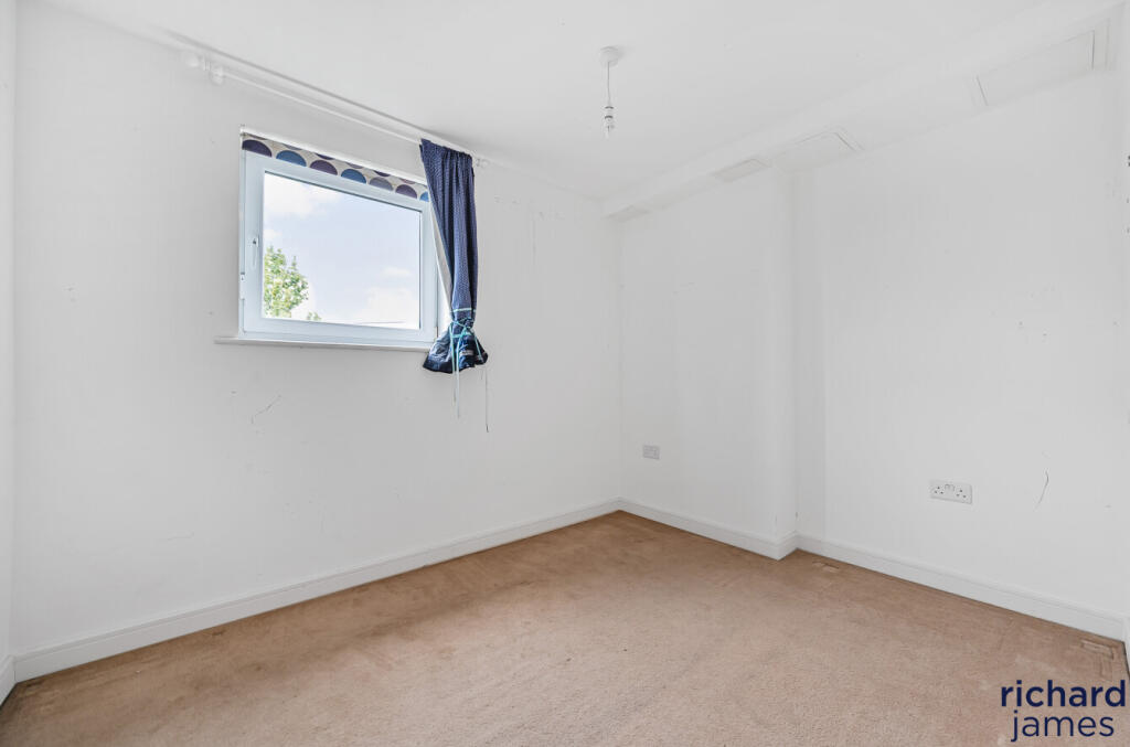 20a05b83-7299-490...