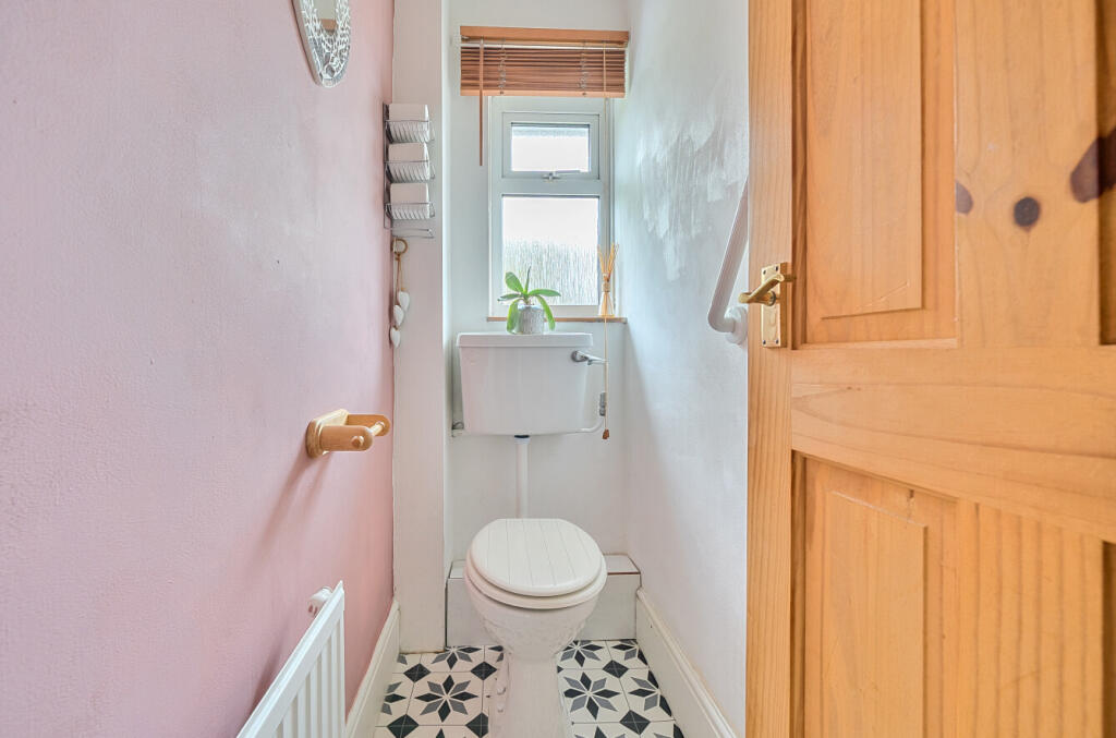 1357658-24-68d684...