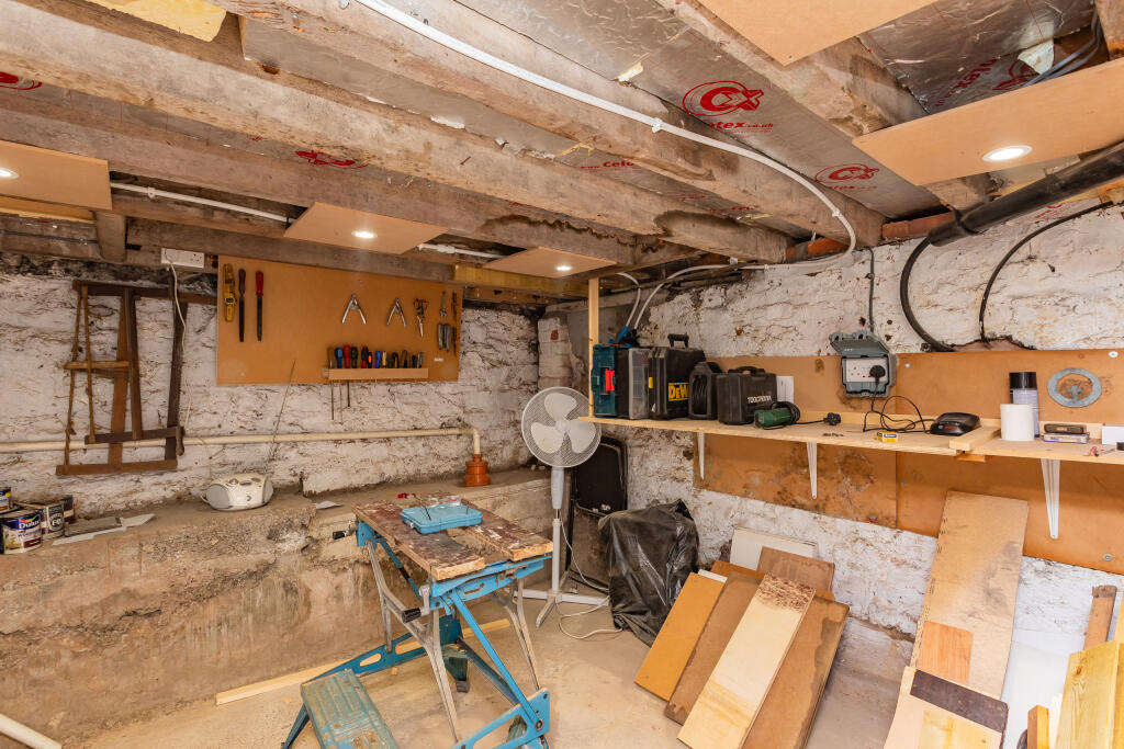 Photo -18