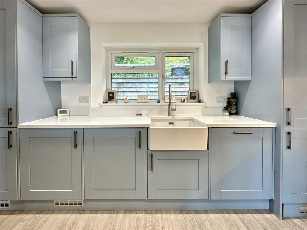 Sink Area.JPG