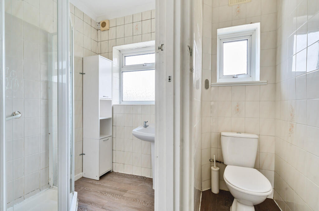 1315782-6-685d514...