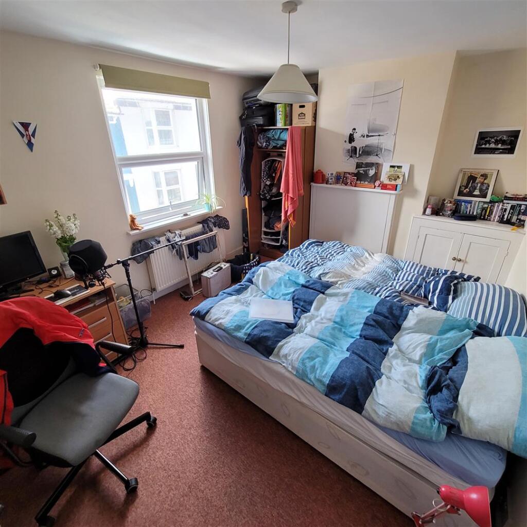 Bedroom 3.jpg