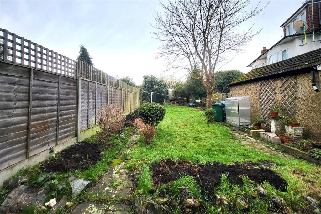 REAR GARDEN: