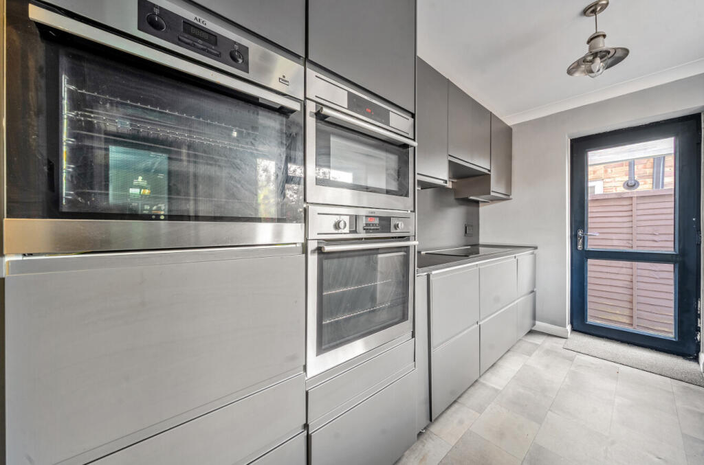 1361807-24-68e556...