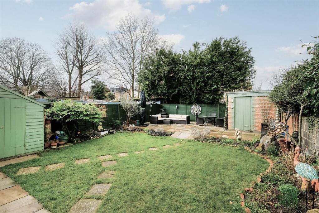 63 beresford Road-34.jpg