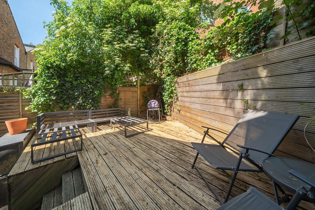 1294908-3-6824900...