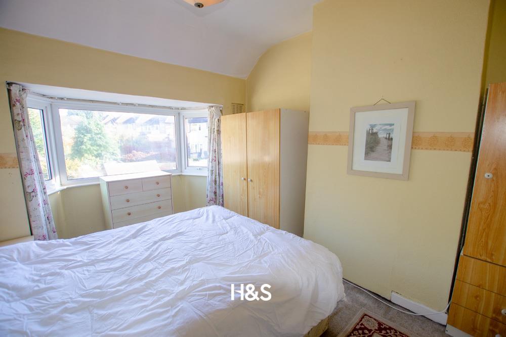 3 Wiseacre Croft - Bedroom.jpg