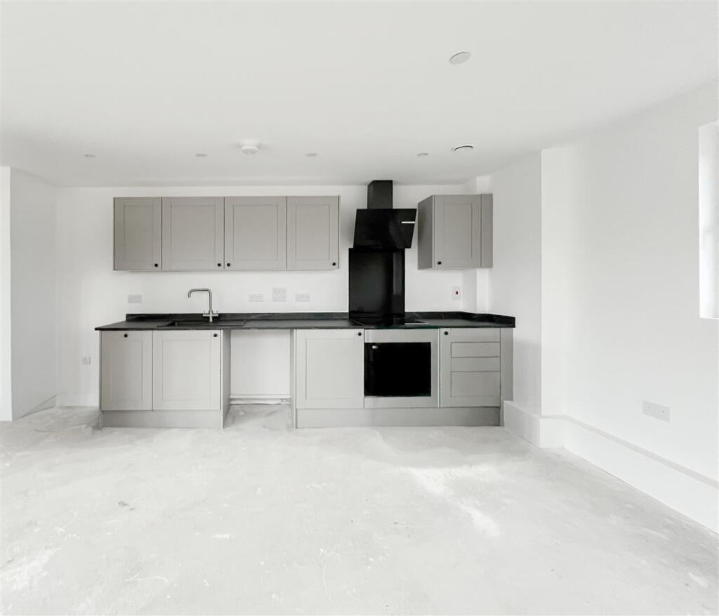 Living Room / Kitchen