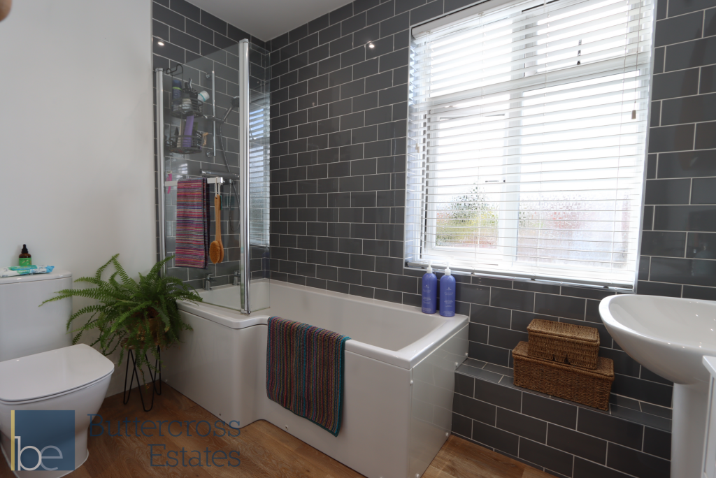 Upstairs Bathroom
