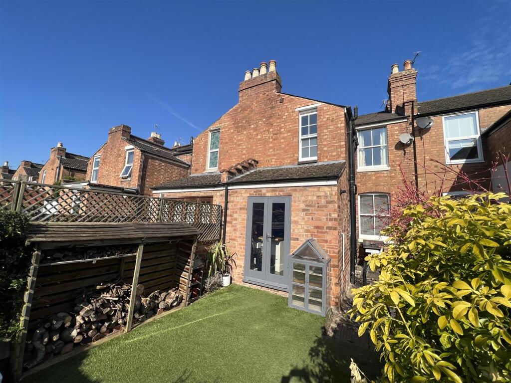 Plymouth Place Garden 2.jpeg