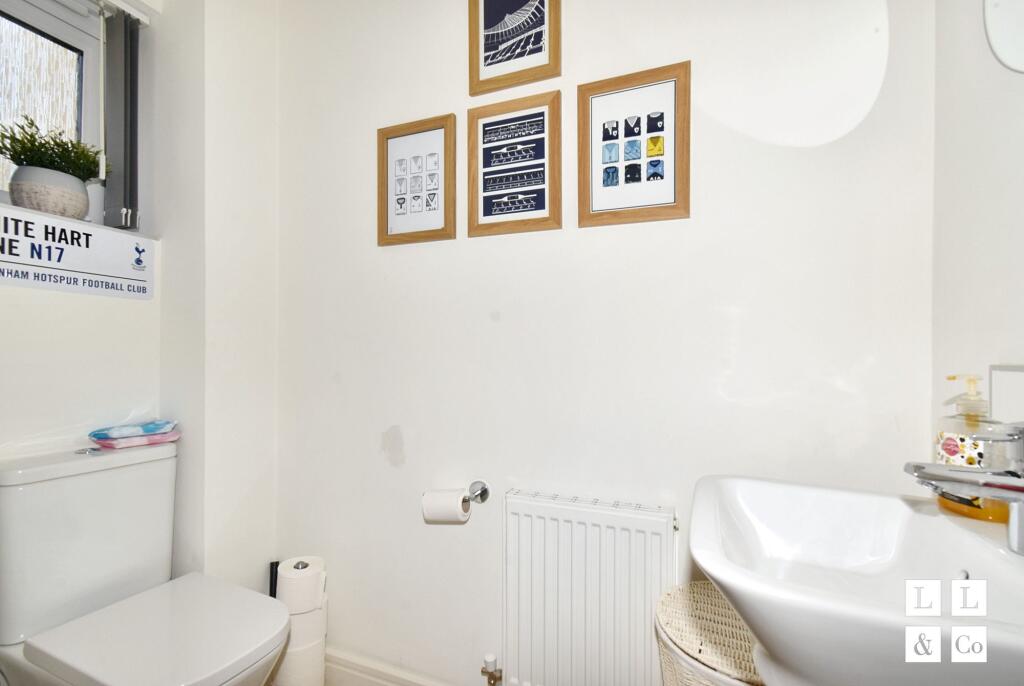 Ground floor wc
