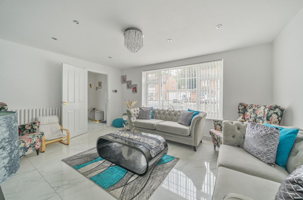 1360940-3-68dd184...