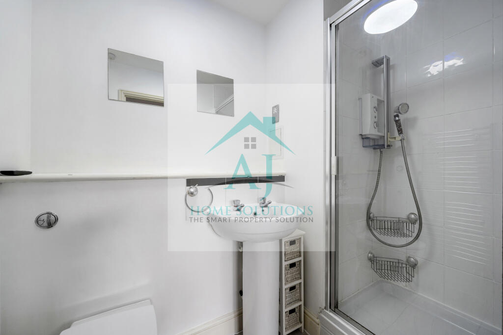 Flat 28 Quartz Court HA2 0BT-8