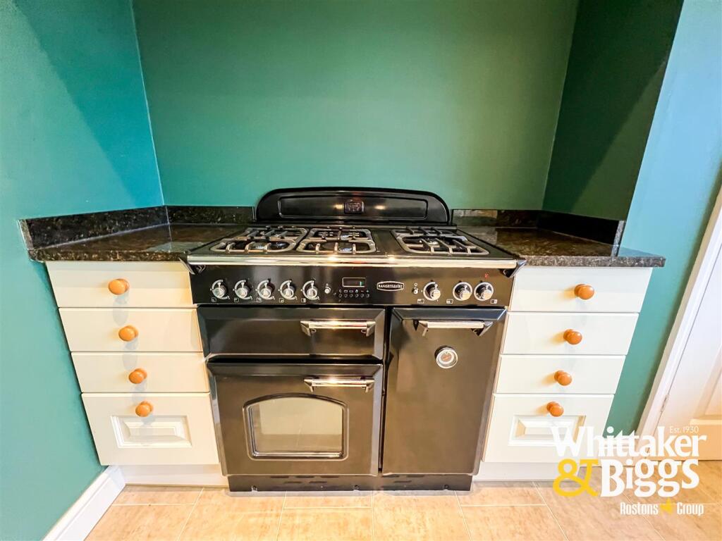 Breakfast Kitchen