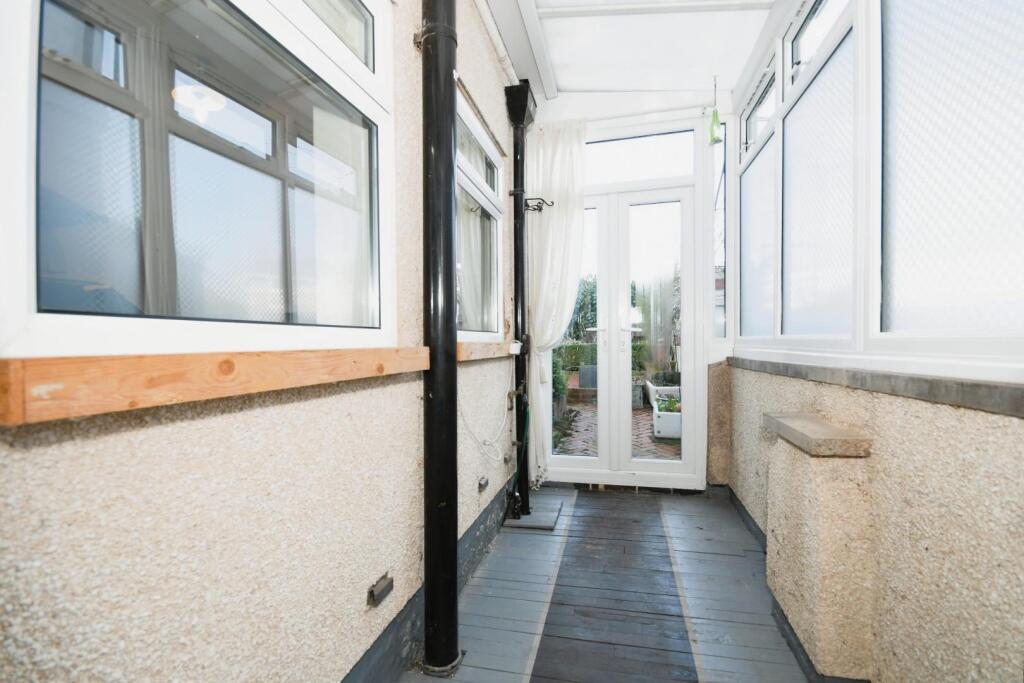 CONSERVATORY.JPG