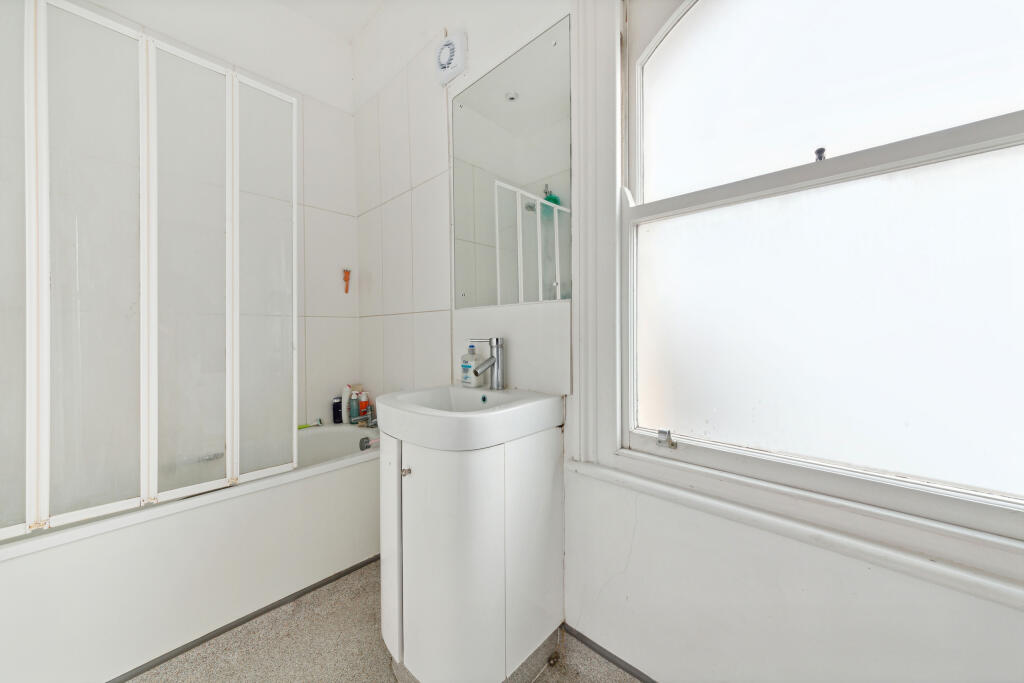 TFF120 Ferndale Road, Clapham, SW4 7SE (2).jpeg