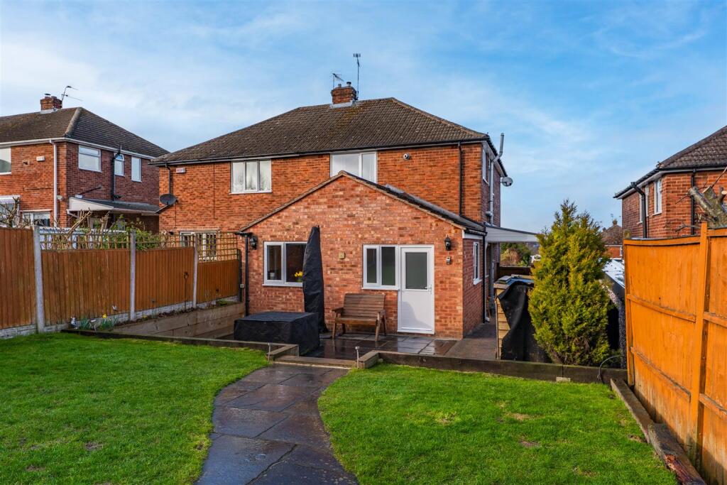 14 Davids Drive-4.jpg