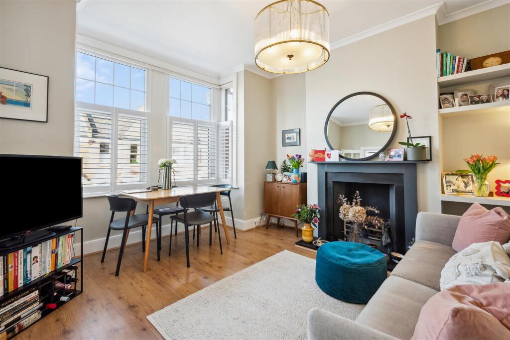 Southfield Road, W4 - FOR SALE