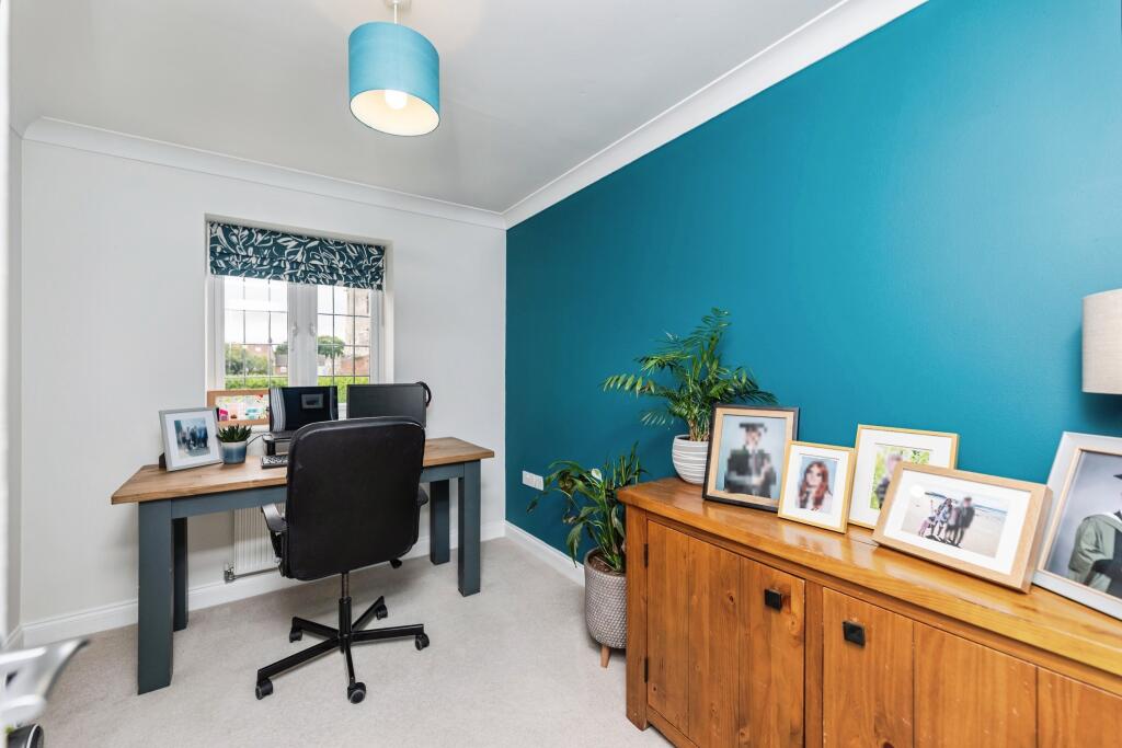 Office / Bed' Five