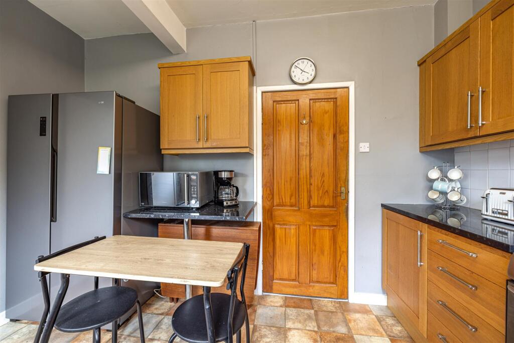 24 Priors Walk Melrose 18.JPG
