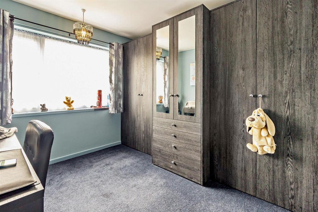 8646140-interior02-800.jpg