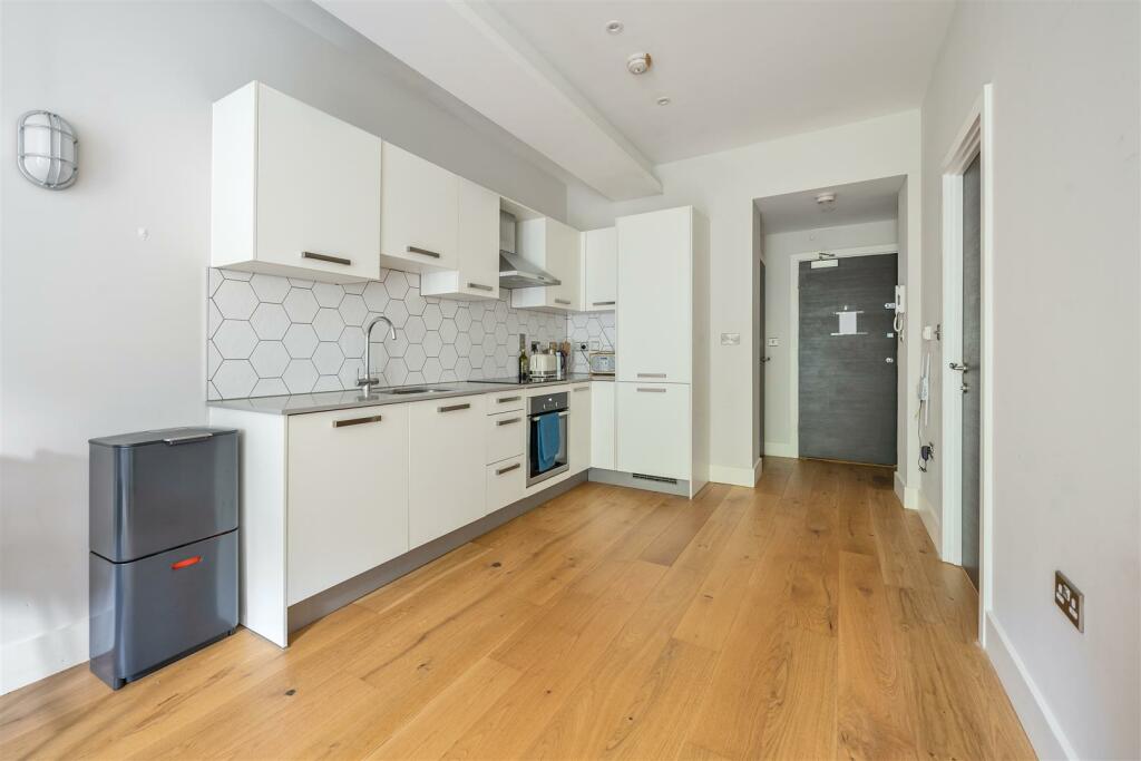 Living-ARea-2.jpg