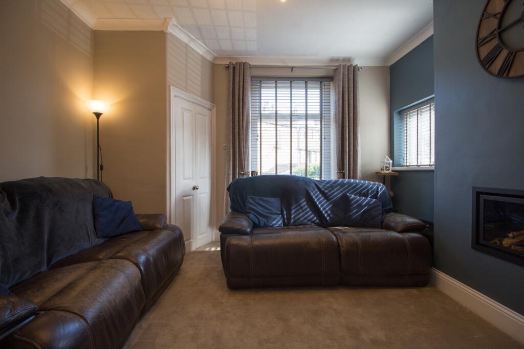 4 Coppin Hall Lane WF14 0EJ - Adam Hendry EweMove 