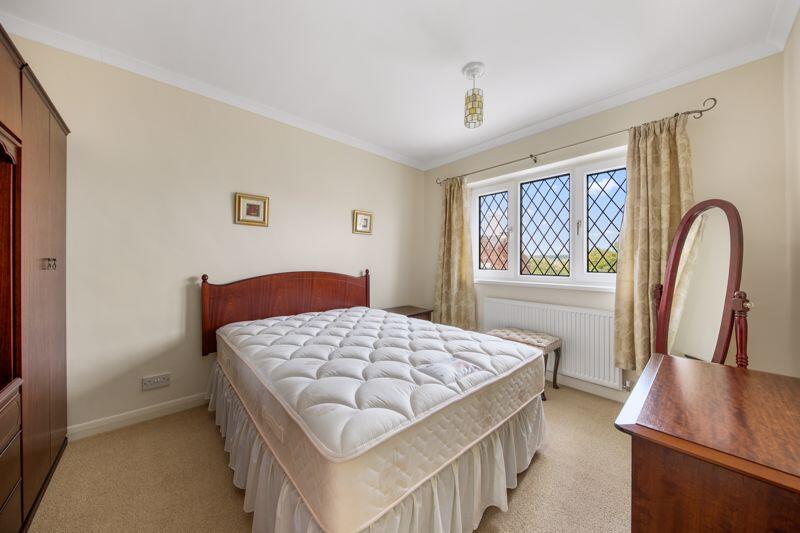 Bed2
