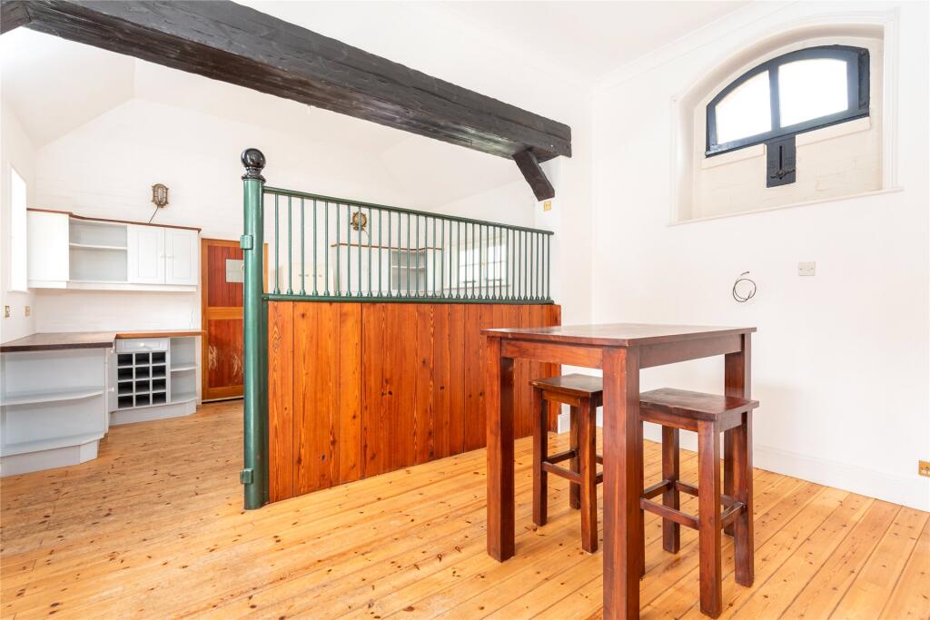 Kitchen/Breakfst Rm