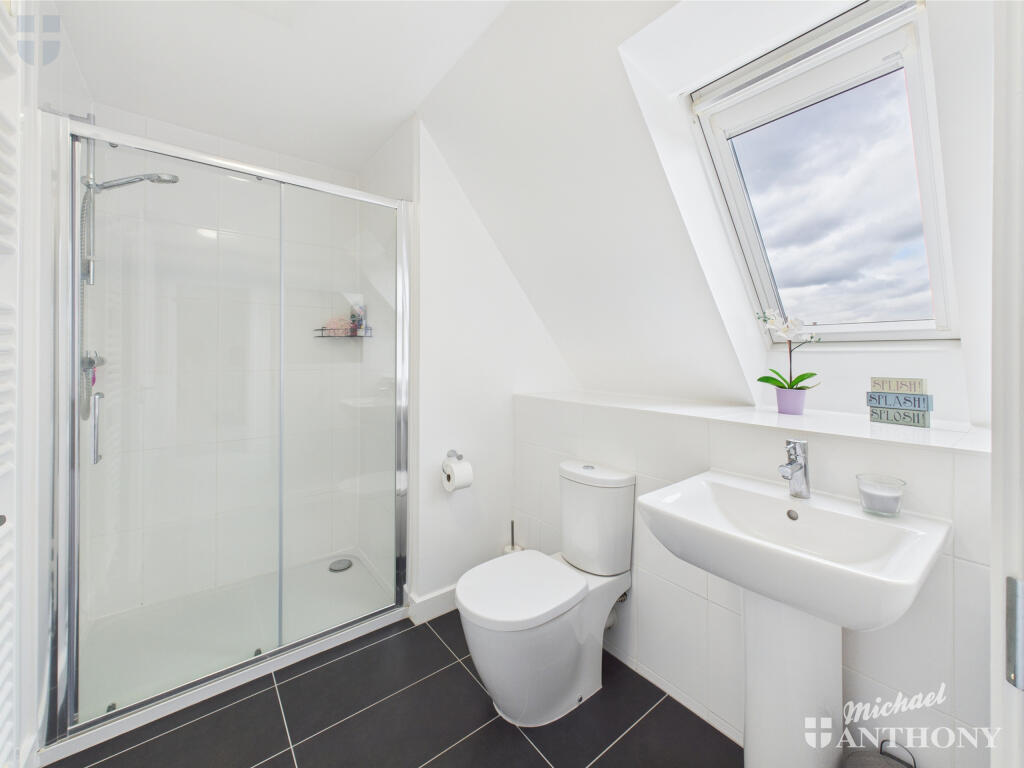 CAM03852G0-PR0297-STILL002