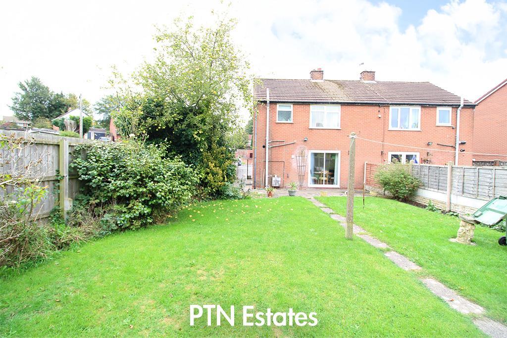 Delightful rear garden