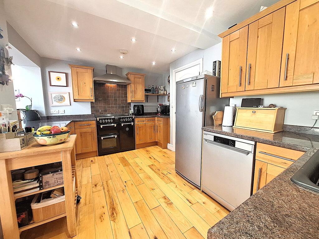 Kitchen - Breakfast room